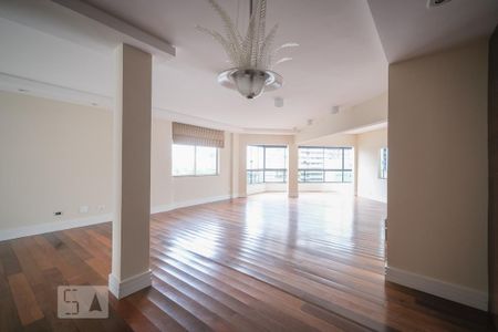 Sala de apartamento para alugar com 2 quartos, 440m² em Água Verde, Curitiba