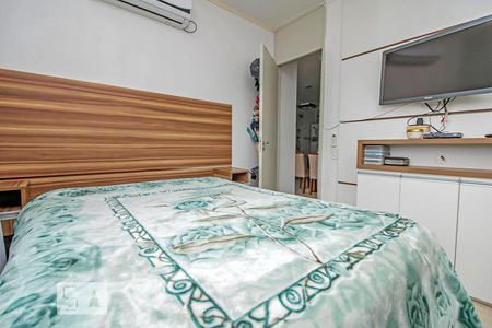 Apartamento à venda com 2 quartos, 47m² em Mário Quintana , Porto Alegre