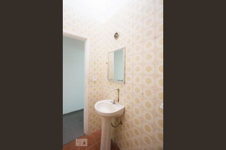 Casa à venda com 115m², 2 quartos e 1 vagaBanheiro