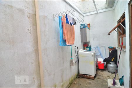 Casa à venda com 150m², 3 quartos e 6 vagasÁrea de serviço