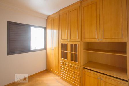 Quarto 1 de apartamento para alugar com 2 quartos, 55m² em Brooklin, São Paulo