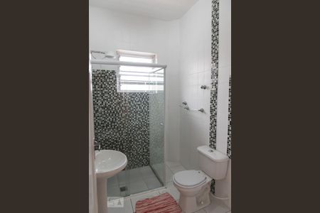 Casa para alugar com 100m², 3 quartos e 2 vagas Casa para alugar com 100m², 3 quartos e 2 vagasBanheiro