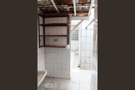 Casa para alugar com 100m², 3 quartos e 2 vagas Casa para alugar com 100m², 3 quartos e 2 vagasÁrea de serviço