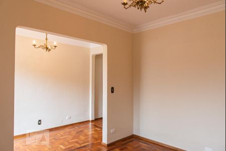 Sala de casa à venda com 3 quartos, 100m² em Vila São José, São Paulo