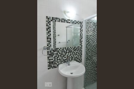 Casa para alugar com 100m², 3 quartos e 2 vagas Casa para alugar com 100m², 3 quartos e 2 vagasBanheiro
