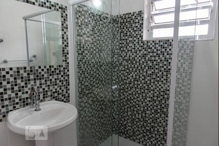 Casa para alugar com 100m², 3 quartos e 2 vagas Casa para alugar com 100m², 3 quartos e 2 vagasBanheiro