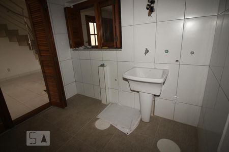 Casa para alugar com 145m², 2 quartos e 1 vagaÁrea de Serviço