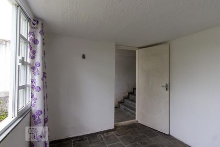 Casa à venda com 630m², 8 quartos e 5 vagas Casa à venda com 630m², 8 quartos e 5 vagasQuarto