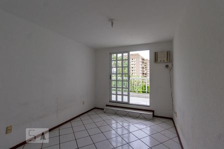 Casa à venda com 630m², 8 quartos e 5 vagas Casa à venda com 630m², 8 quartos e 5 vagasSuite 7