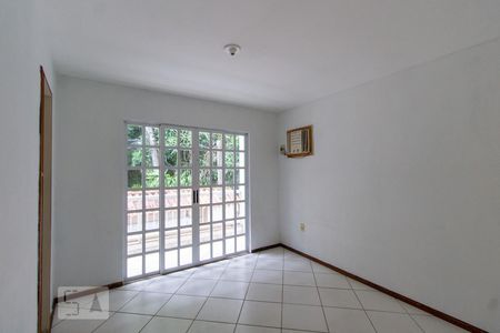 Casa à venda com 630m², 8 quartos e 5 vagas Casa à venda com 630m², 8 quartos e 5 vagasSuite 2