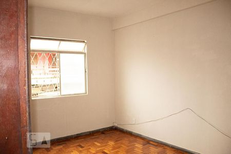 Quarto 2 de apartamento para alugar com 2 quartos, 60m² em Santa Mônica, Belo Horizonte