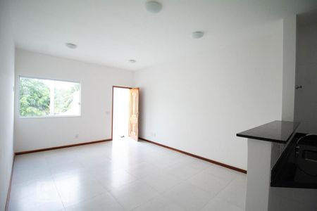 Sala de casa para alugar com 3 quartos, 100m² em Serra Grande, Niterói