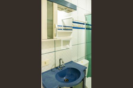 Banheiro de apartamento para alugar com 1 quarto, 30m² em Santa Ifigênia, São Paulo