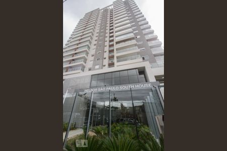 Apartamento para alugar com 62m², 2 quartos e 1 vagaFachada