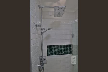 Apartamento à venda com 130m², 3 quartos e 1 vagaBnaheiro