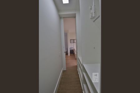 Apartamento à venda com 130m², 3 quartos e 1 vagaCloset