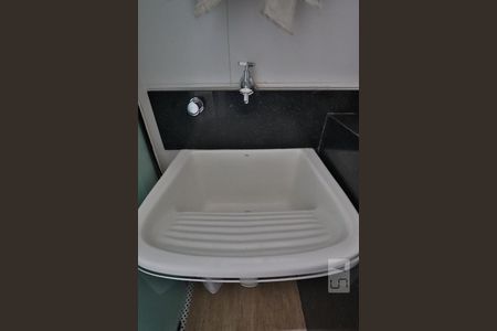 Apartamento à venda com 130m², 3 quartos e 1 vagaÁrea de Serviço