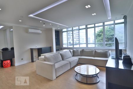 Apartamento à venda com 130m², 3 quartos e 1 vagaSala