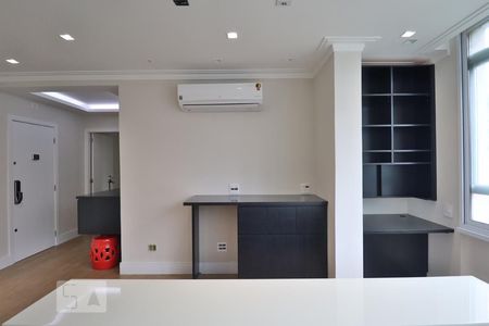 Apartamento à venda com 130m², 3 quartos e 1 vagaSala