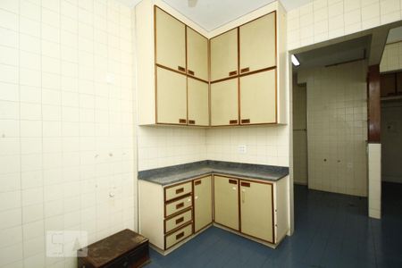 Apartamento para alugar com 175m², 3 quartos e 1 vagaCopa