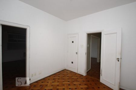 Apartamento para alugar com 175m², 3 quartos e 1 vagaCorredor