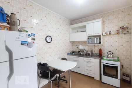 Apartamento à venda com 63m², 1 quarto e sem vagaCozinha e Área de Serviço