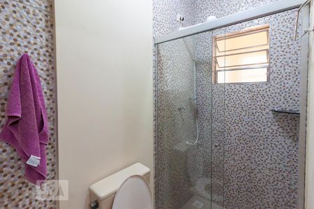 Banheiro de apartamento para alugar com 1 quarto, 31m² em Jardim das Vertentes, São Paulo