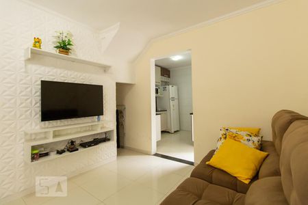 Sala de CasaCondominio com 2 quartos, 65m² Vila Carmosina