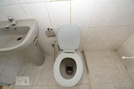Apartamento à venda com 200m², 3 quartos e sem vagaBanheiro
