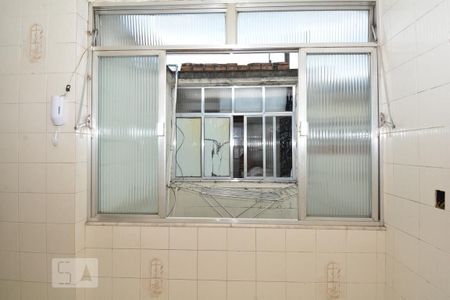 Apartamento à venda com 200m², 3 quartos e sem vagaCozinha e Área de Serviço