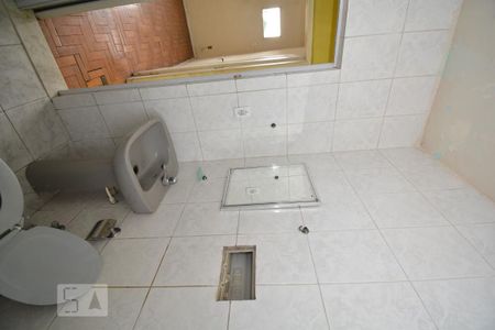 Apartamento à venda com 200m², 3 quartos e sem vagaBanheiro
