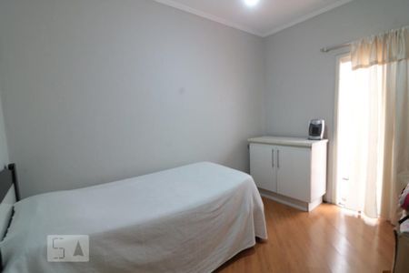 Casa à venda com 297m², 3 quartos e 2 vagasQuarto