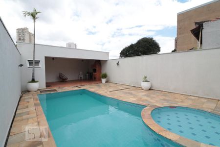 Casa à venda com 297m², 3 quartos e 2 vagasÁrea comum - Piscina