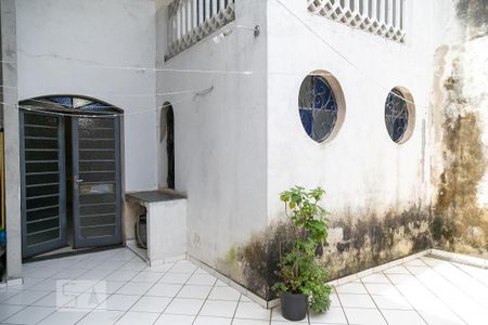 Casa à venda com 250m², 4 quartos e 2 vagas Casa à venda com 250m², 4 quartos e 2 vagasQuintal