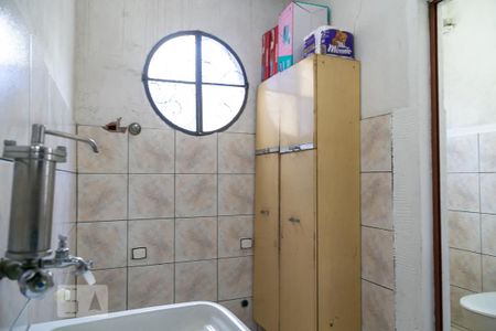 Casa à venda com 250m², 4 quartos e 2 vagas Casa à venda com 250m², 4 quartos e 2 vagasÁrea de serviço