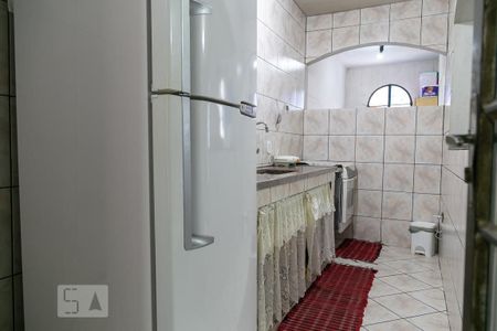 Casa à venda com 250m², 4 quartos e 2 vagas Casa à venda com 250m², 4 quartos e 2 vagasCozinha