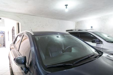 Casa à venda com 250m², 4 quartos e 2 vagas Casa à venda com 250m², 4 quartos e 2 vagasGaragem