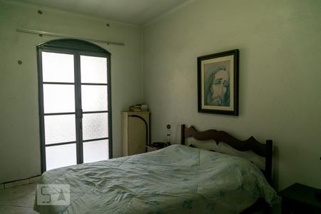 Casa à venda com 250m², 4 quartos e 2 vagas Casa à venda com 250m², 4 quartos e 2 vagasQuarto 4