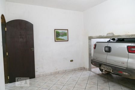Casa à venda com 250m², 4 quartos e 2 vagas Casa à venda com 250m², 4 quartos e 2 vagasGaragem