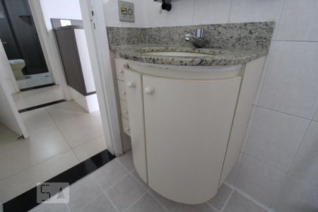 Apartamento para alugar com 63m², 2 quartos e 1 vagaBanheiro da Suíte