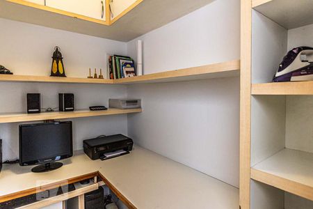 Apartamento para alugar com 102m², 3 quartos e 2 vagasQuarto de serviço