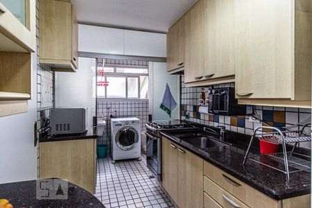 Apartamento para alugar com 102m², 3 quartos e 2 vagasCozinha