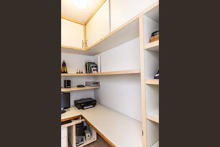 Apartamento para alugar com 102m², 3 quartos e 2 vagasQuarto de serviço