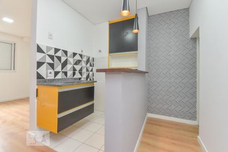 Cozinha de kitnet/studio para alugar com 1 quarto, 26m² em República, São Paulo