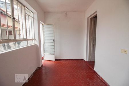 Casa à venda com 110m², 3 quartos e 1 vagaarea de serviço