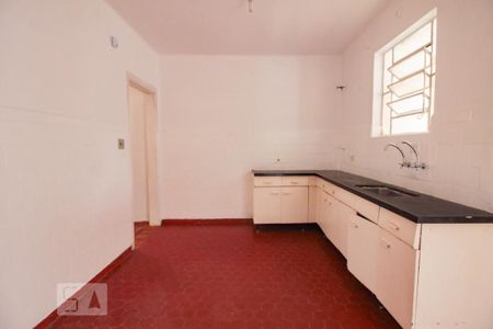 Casa à venda com 110m², 3 quartos e 1 vagacozinha