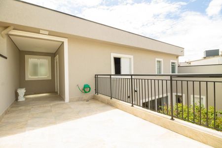 Casa à venda com 270m², 3 quartos e 4 vagasVaranda 
