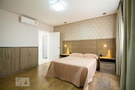 Casa à venda com 270m², 3 quartos e 4 vagasSuíte 2