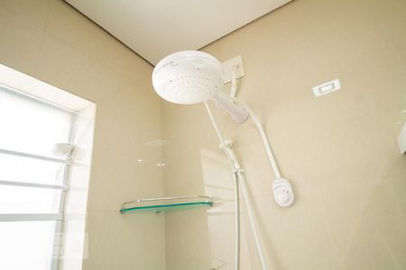 Casa à venda com 270m², 3 quartos e 4 vagasBanheiro da Suíte 2