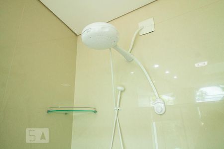 Casa à venda com 270m², 3 quartos e 4 vagasBanheiro da Suíte 1